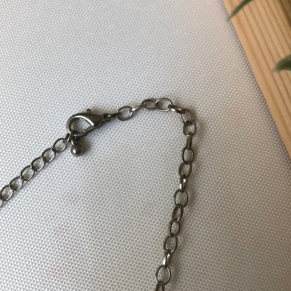 Loft blue and silver beaded necklace. - Picture 3 of 4